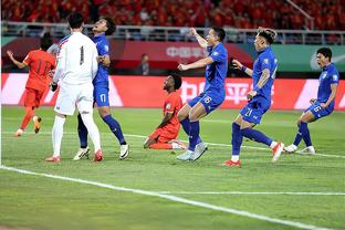 国足小组赛对手！卡塔尔亚洲杯大名单：海多斯领衔 阿菲夫在列
